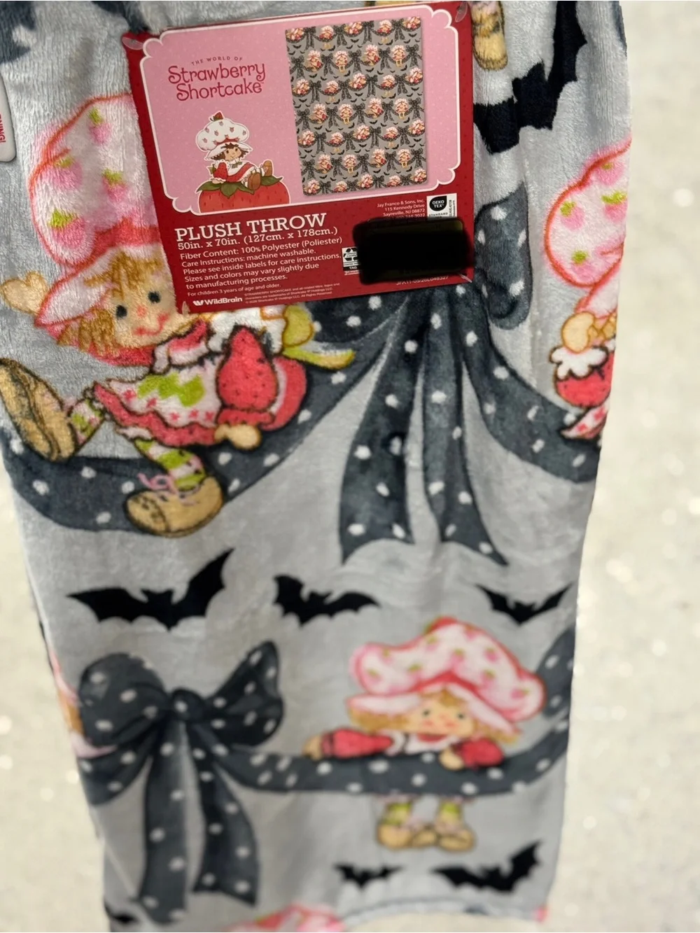 Strawberry Shortcake Plush Throw Blanket - Pink & Gray
